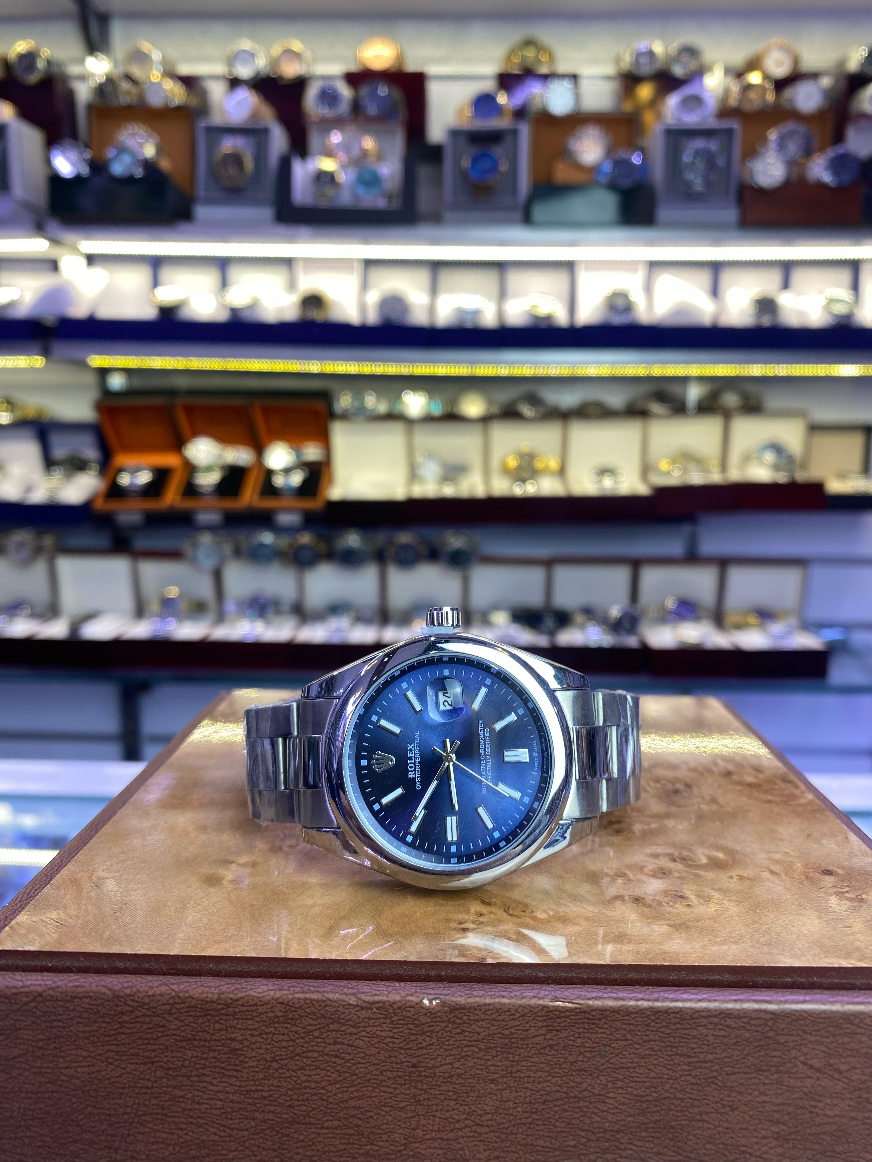 Rolex ساعة عالمية فاخرة