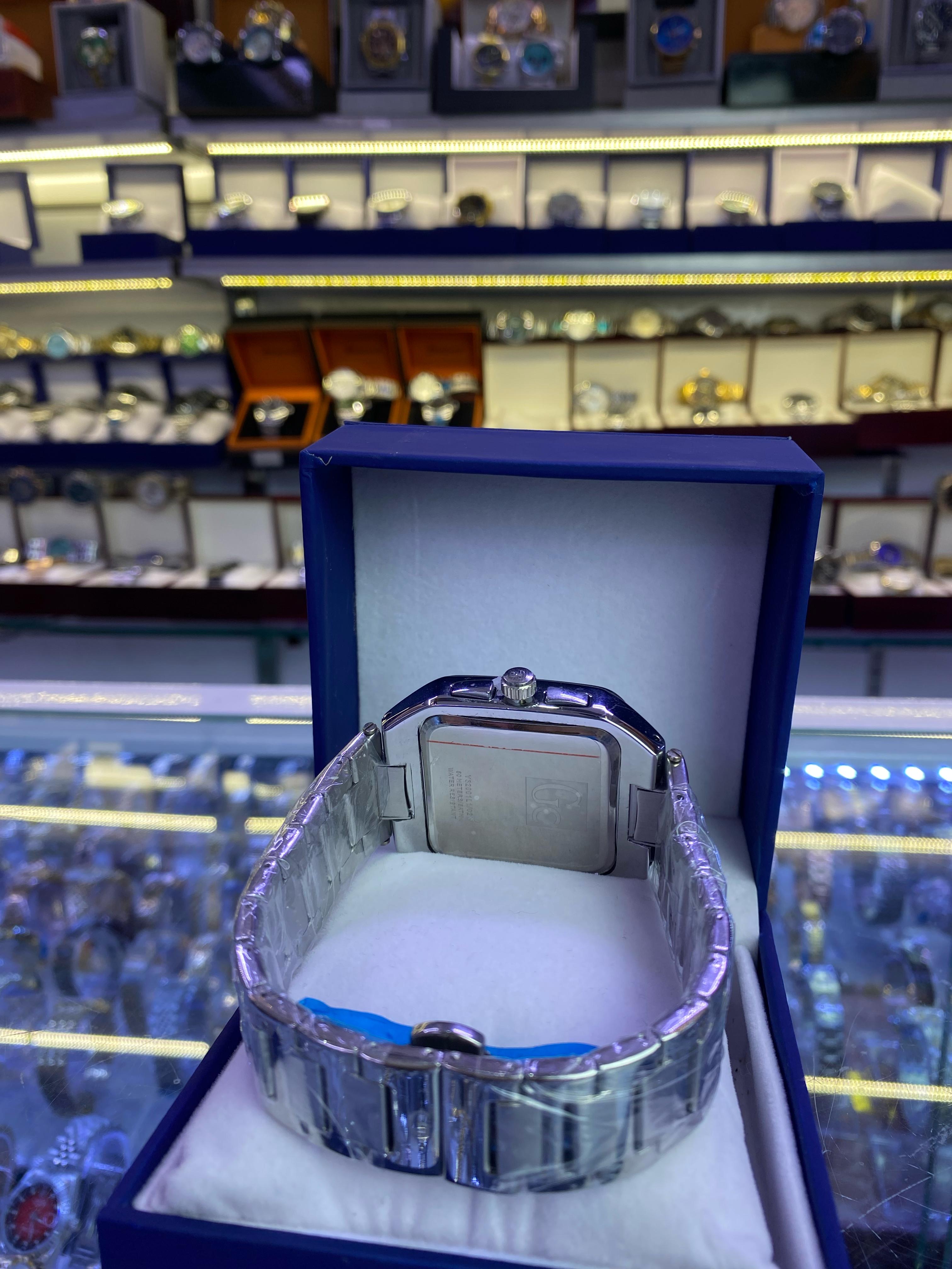 Gc ساعة عالمية فاخرة