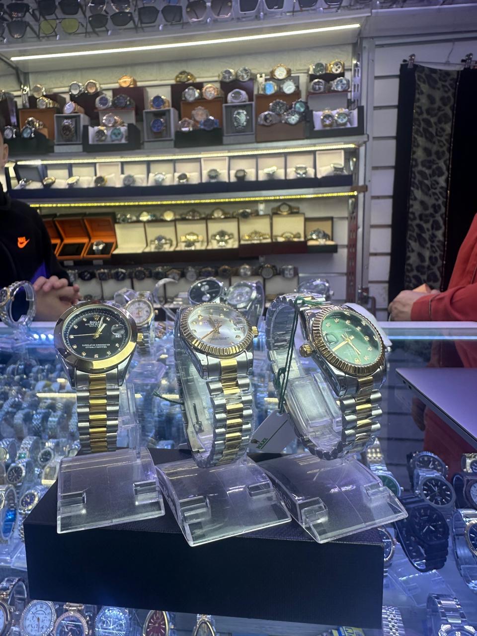 Rolex   ساعة عالمية فاخرة نسائية