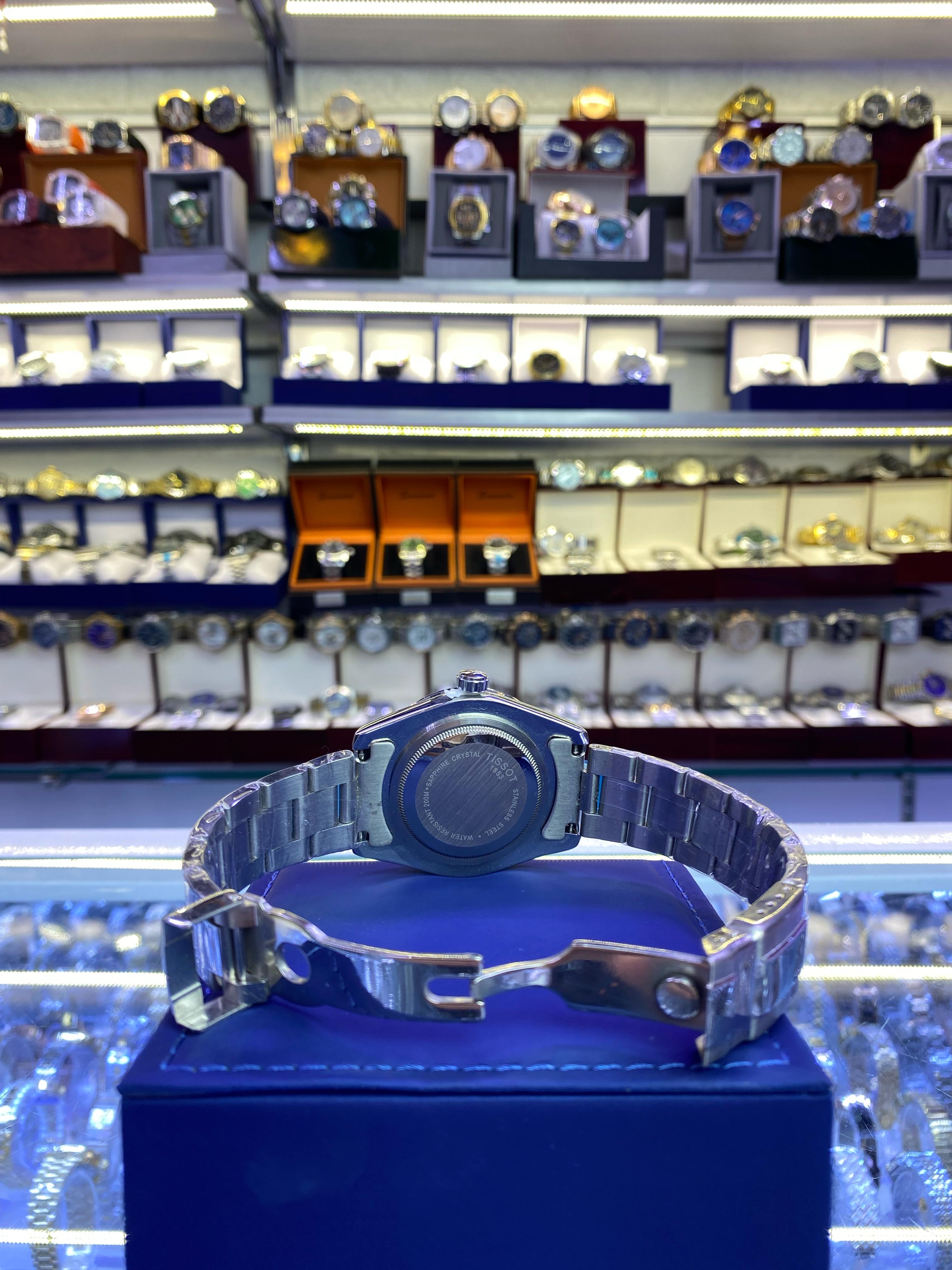 Tissot ساعة عالمية فاخرة