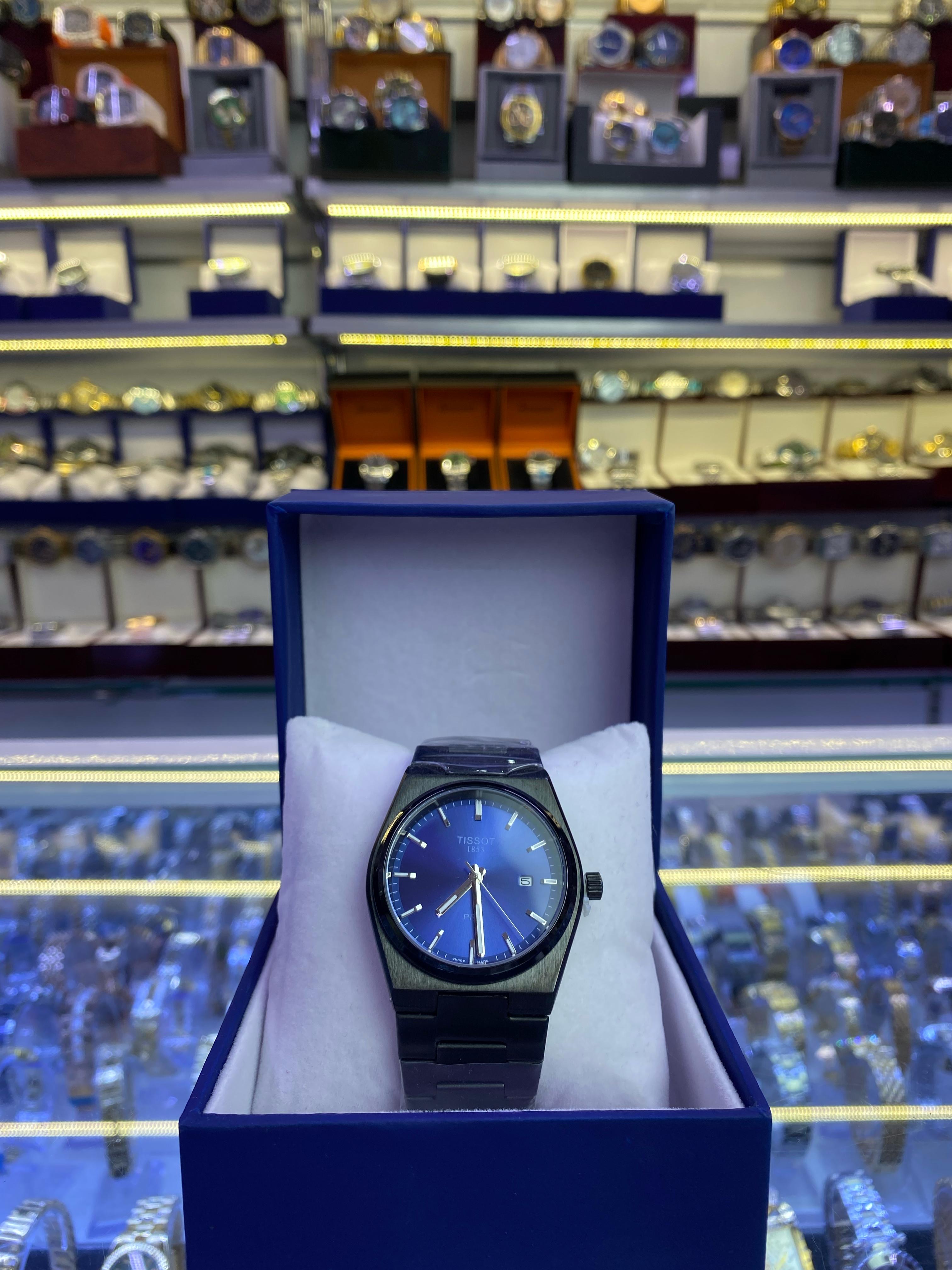 Black Edition Tissot ساعة عالمية فاخرة