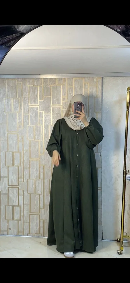 أناقة تليق بليالي الشهر الفضيل.. عباءة الفودان الراقية 🌙