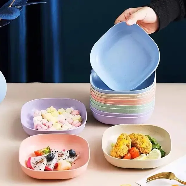 مجموعة صحون الضيافة البلاستيكية Colored Dishes Sets