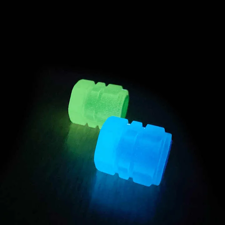 أغطية بلف مشعة لدواليب السيارات والدراجات Glowing Caps for Tires