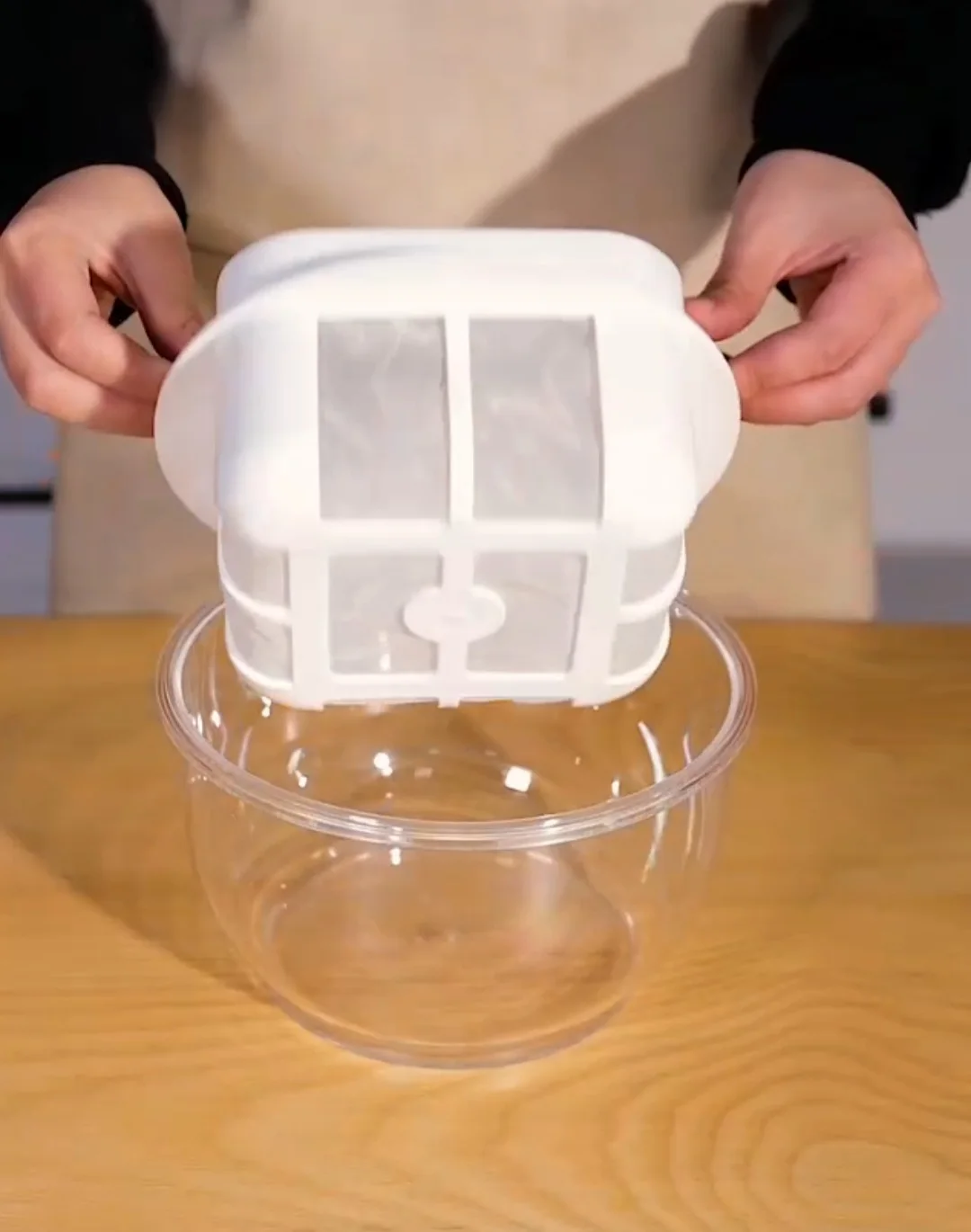 صانعة اللبنة 1.8 ليتر Yogurt Strainer