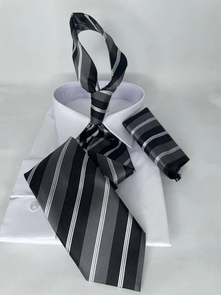 CRAVATE / ربطة عنق