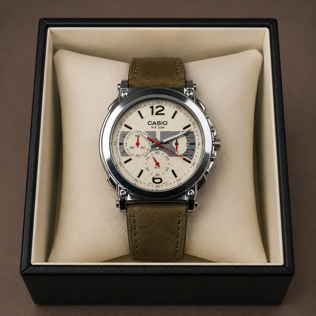Geduo Stylish Chronograph Watch