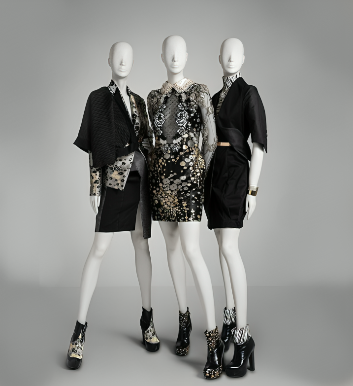 ملابس البنات