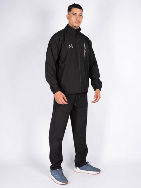 سورفيت Under Armour بلون أسود