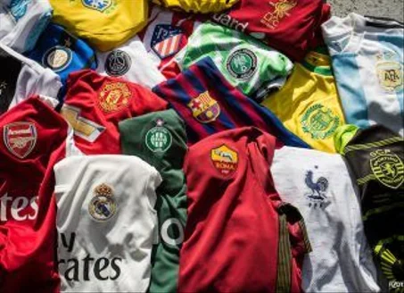 Les T-Shirt