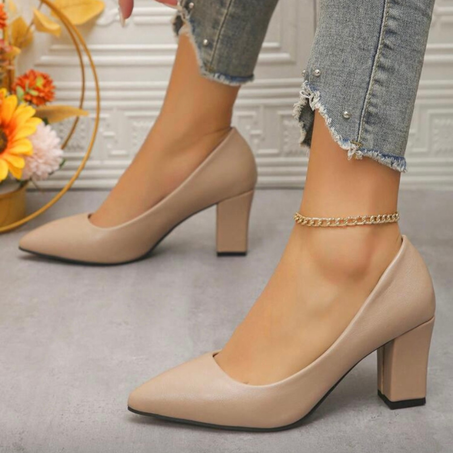 escarpins à talons épais