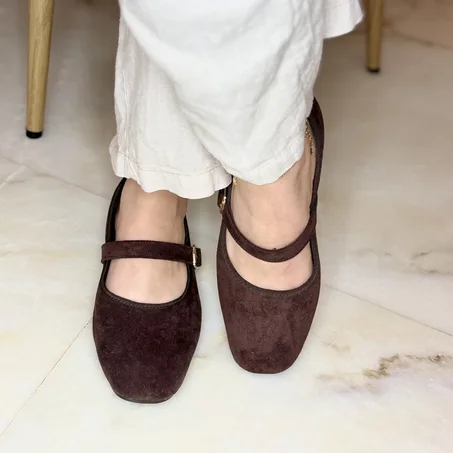Ballerines en Daim Style Mary Jane - Nouvelle collection 2026