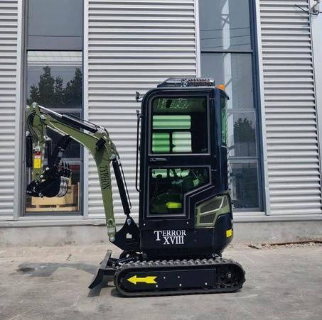 Green TYPHON TERROR XVIII Prestige 2 Ton Mini Excavator KUBOTA Diesel Engine USA