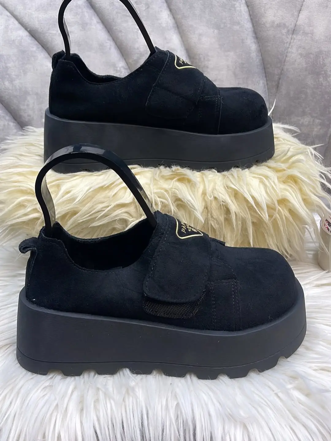 Chaussures femme premium à scratch