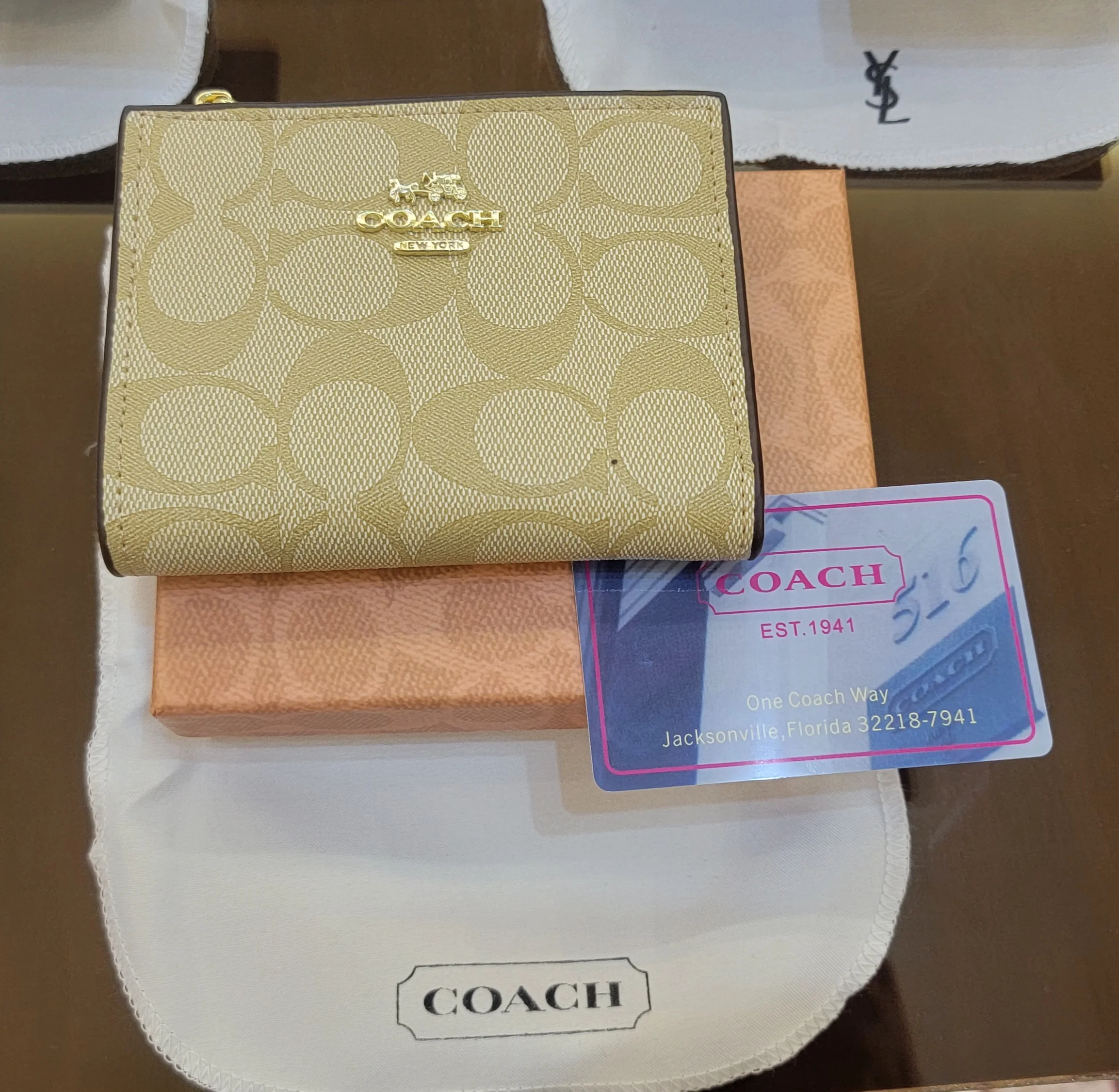 Portefeuille à Deux Volets Fin Essentiel