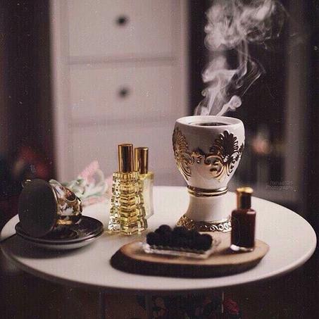 العطور الفاخرة و البخور