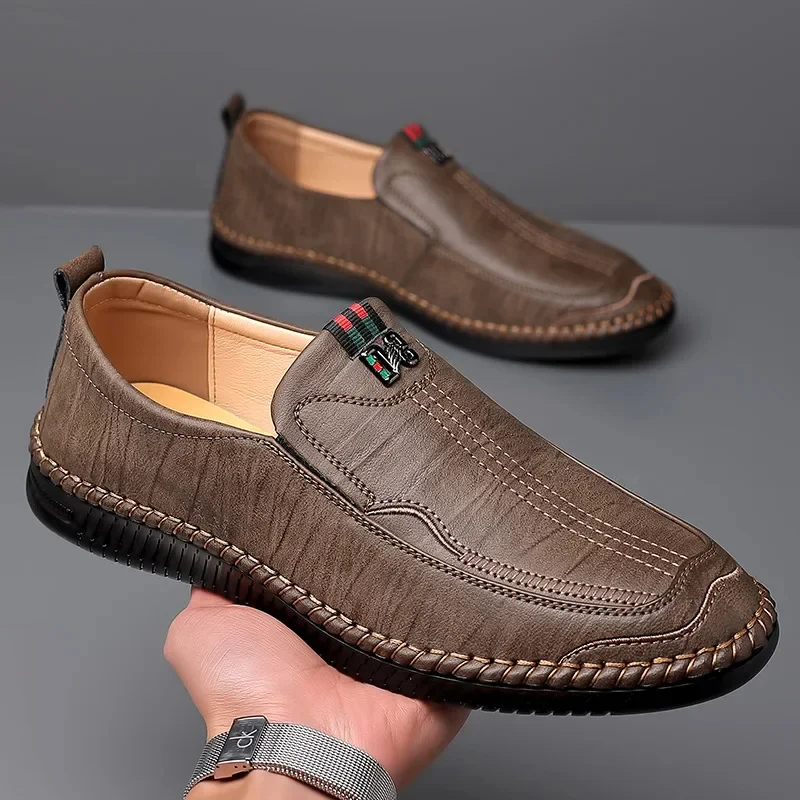 Guillemets - Mocassins Lucas en cuir suede - Marron – La Maison du Chausseur