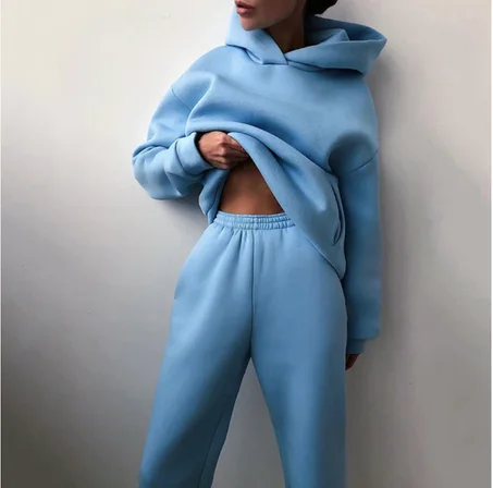 Ensemble woman