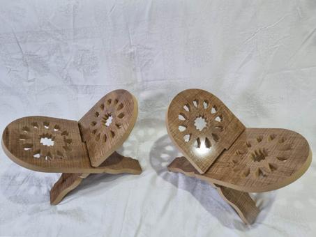 حامل المصحف الكريم