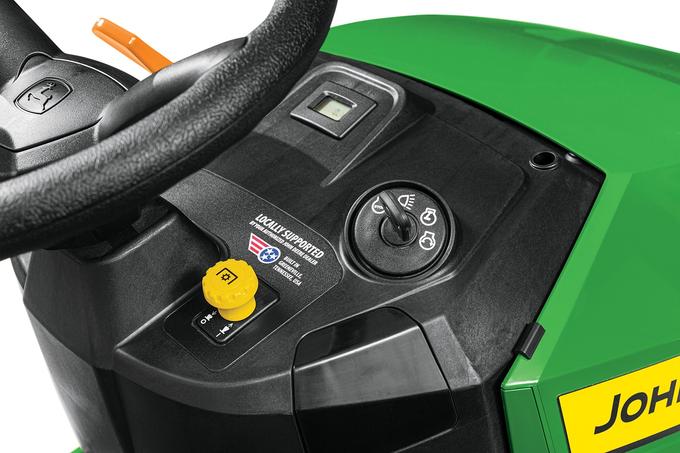 John Deere S140 48 in. 22 HP V-Twin Gas Hydrostatic Riding Lawn Mower