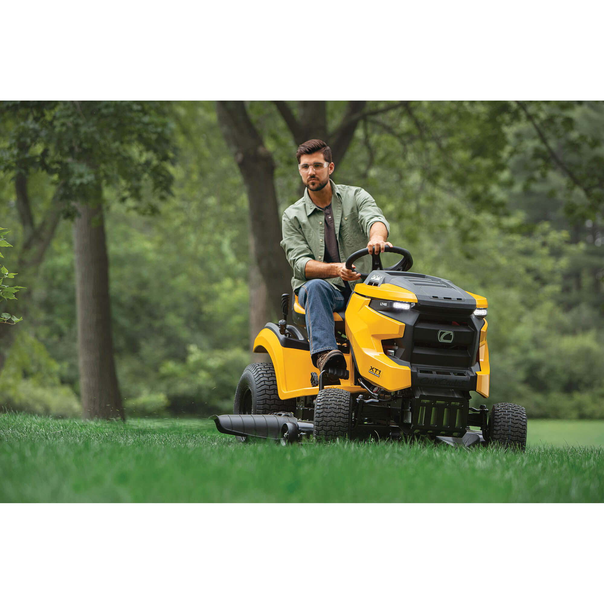 Cub Cadet XT1 Enduro LT46 46-in. Stamped Deck 22 HP V-Twin Kohler Hydrostatic Gas Riding Lawn Tractor