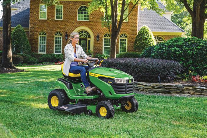 John Deere S100 42 in. 17.5 HP Gas Hydrostatic Riding Lawn Mower