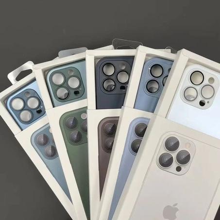 Coque de protection en verre trempé amélioré pour iPhone.