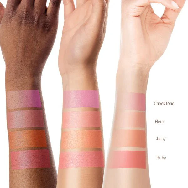 original Pixi On-the-Glow Blush – بلشر مرطّب متعدد الاستخدام | 19 جم
