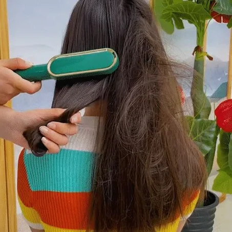 Hair Stylist                                 المشط الحراري لتسريح و تنعيم الشعر