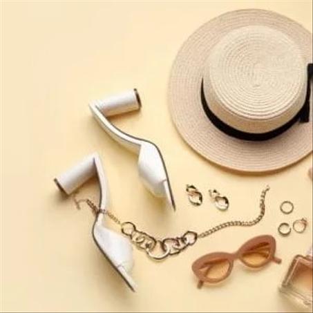 ملابس و أكسسوارات الموضة