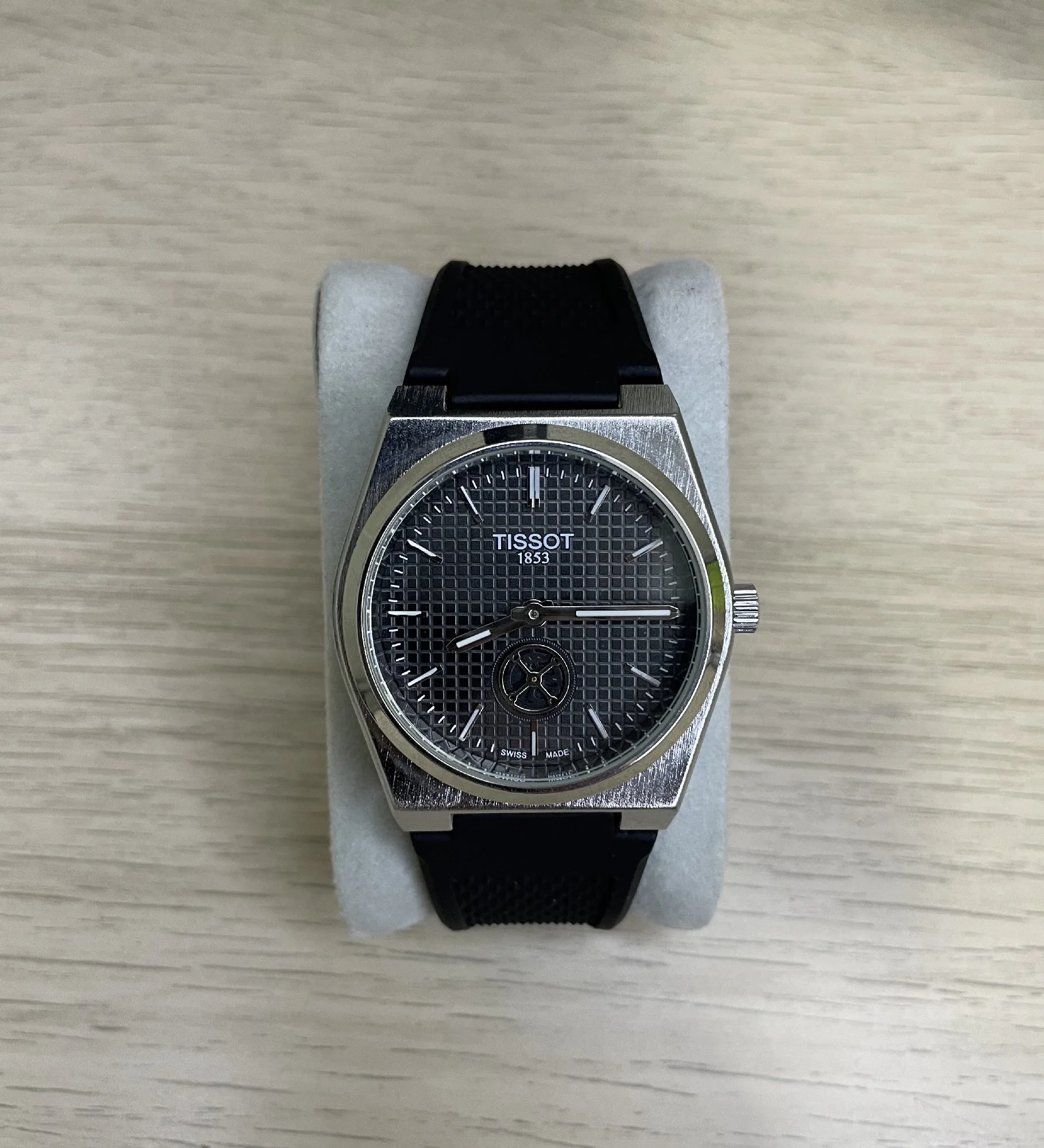 TISSOT SILICONE NOIR