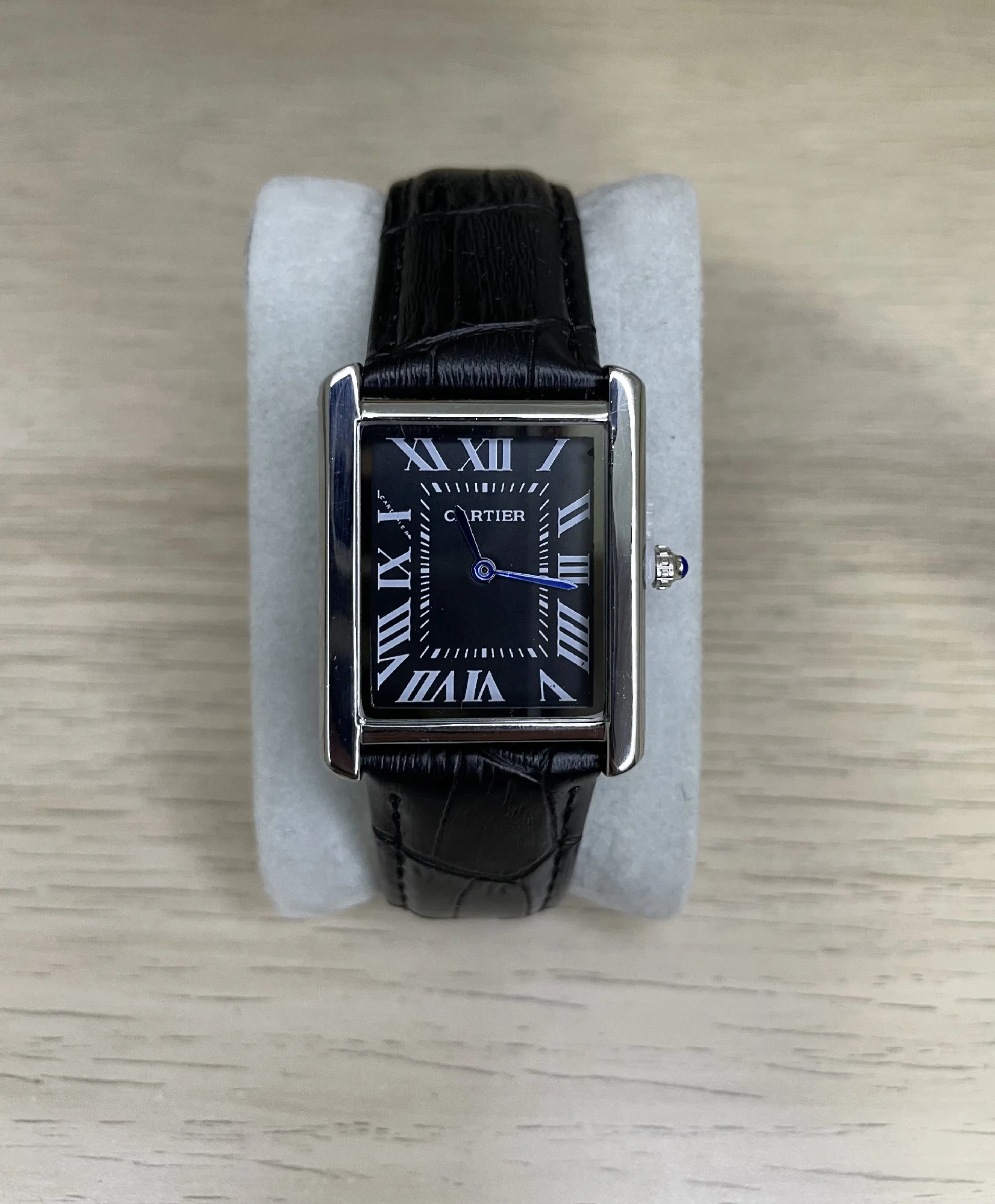 CARTIER CUIR