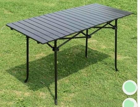 مائدة قابلة لطي