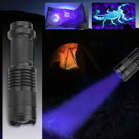 lamp to detect scorpions and snakes