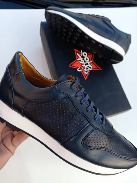 ارقى الاحذية