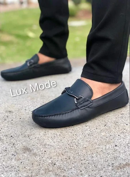 ارقى الاحذية