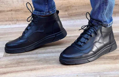 ارقى الاحذية