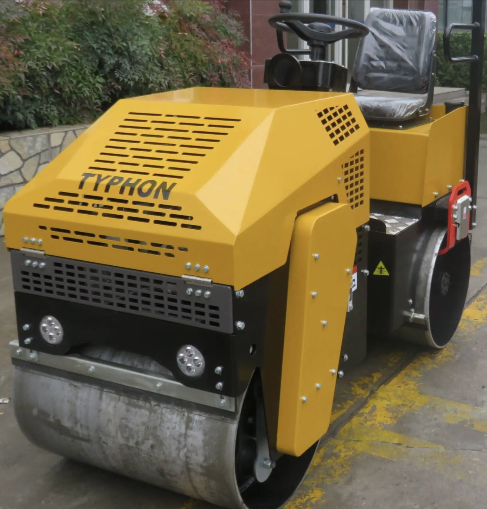 TYPHON FURY 1 Ton Vibratory Compactor Asphalt Roller USA