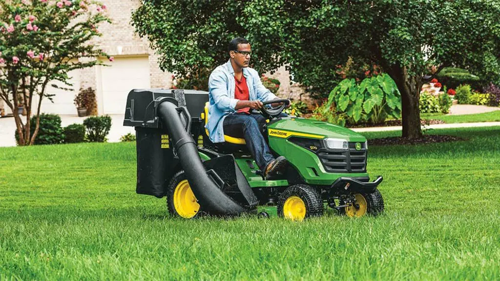 John Deere S170 Lawn Tractor – Power, Precision & Comfort Combined