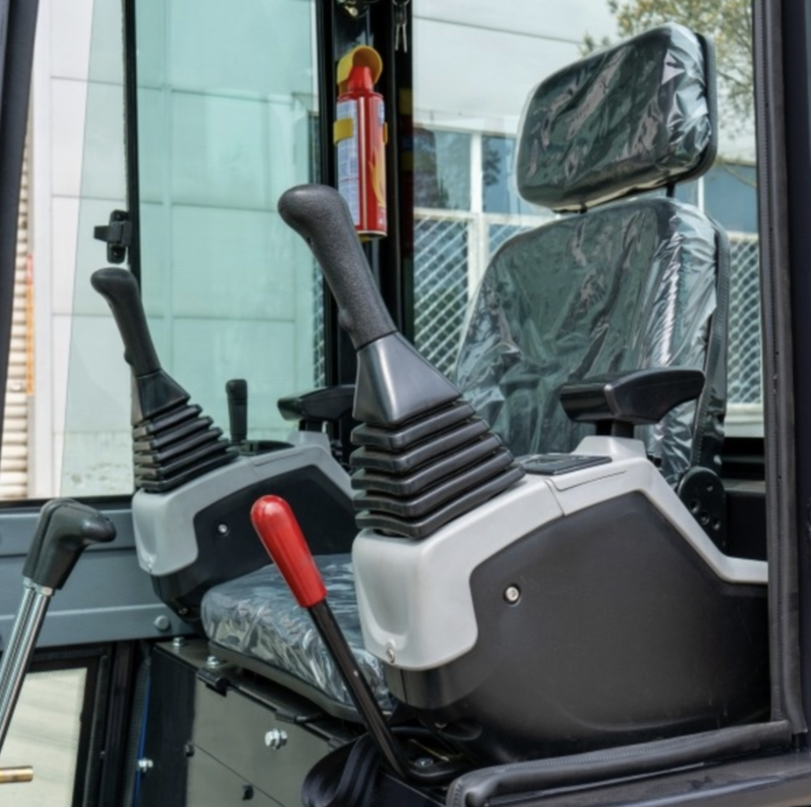 TYPHON 18 FLEX PRO 1.8 Ton Mini Excavator – Powered by Kubota D722 Diesel Engine | EPA Certified USA