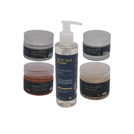 مجموعة طبيعية متكاملة للعناية بالبشرة