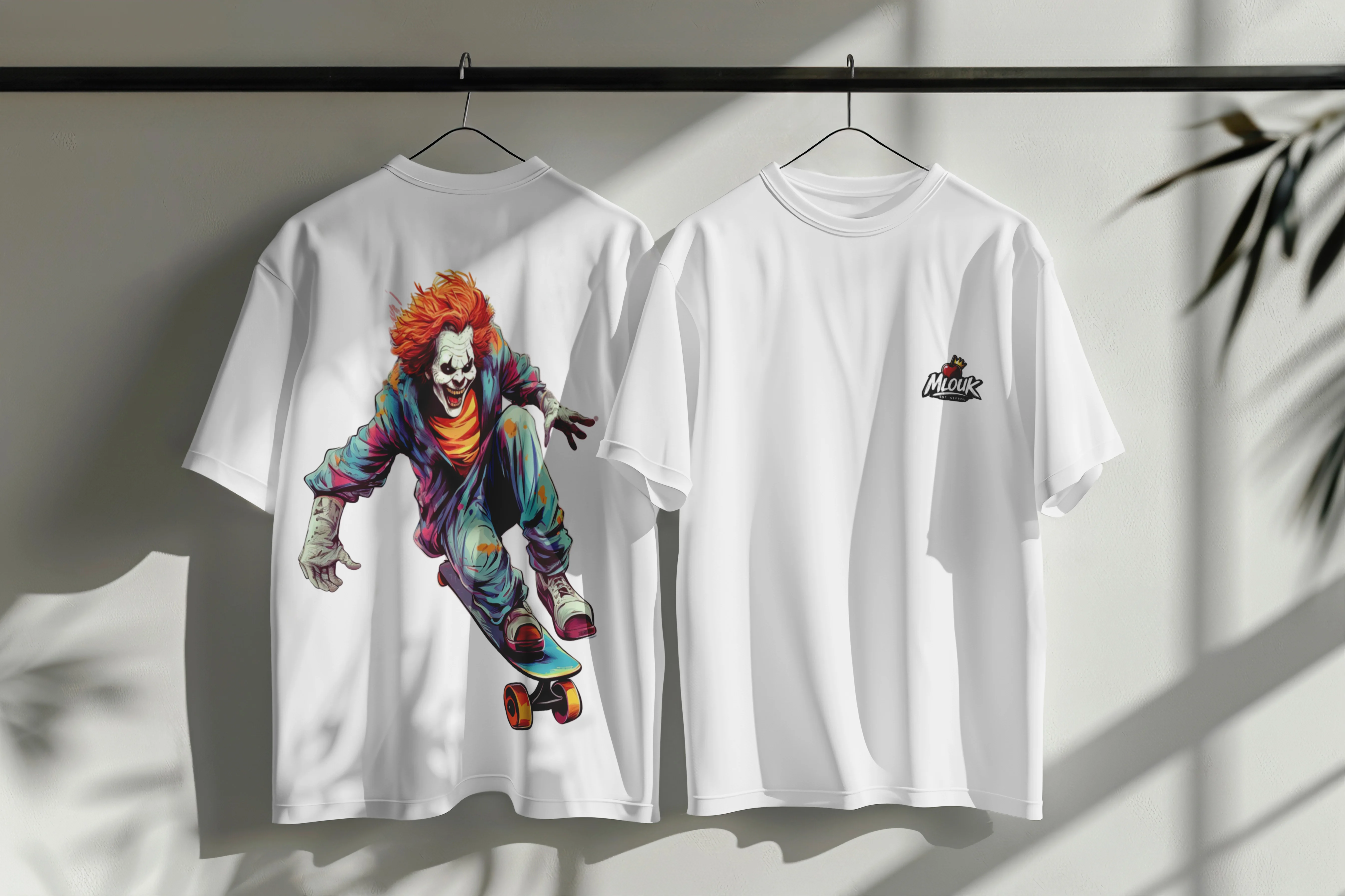 تيشرت الملوك مع تصميم الجوكر