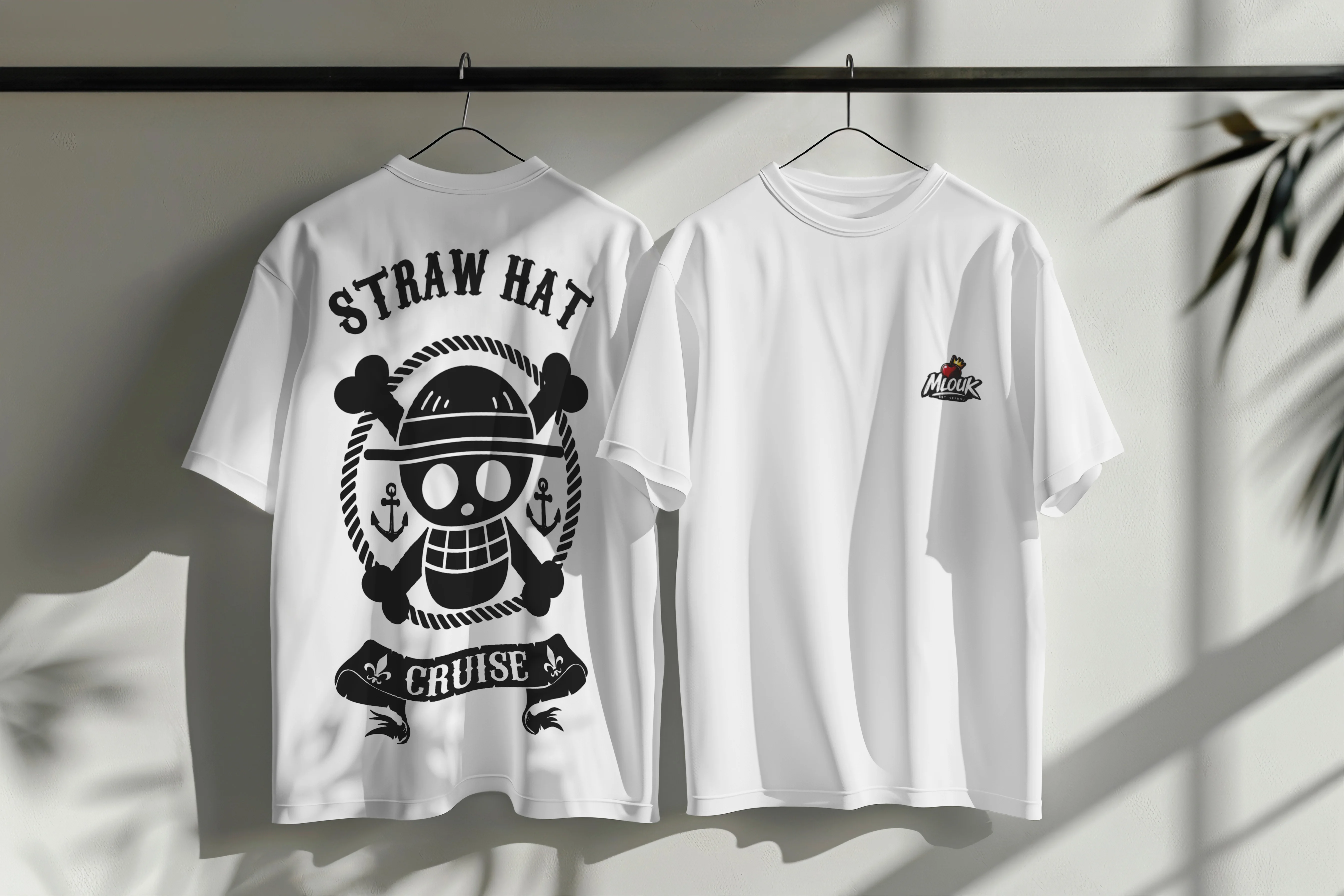 تيشرت الملوك مع تصميم Straw Hat