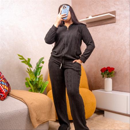 Survête - بدلة رياضية