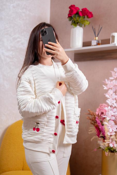 Ensemble 3 pièces - Cerise   طقم مكون من 3 قطع - أبيض