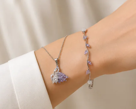 DUO قلادة البجعة + قورمات توليب 💎🌷