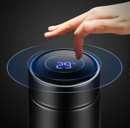 زجاجة عصرية بتصميم مميز وجميل Smart Bottle