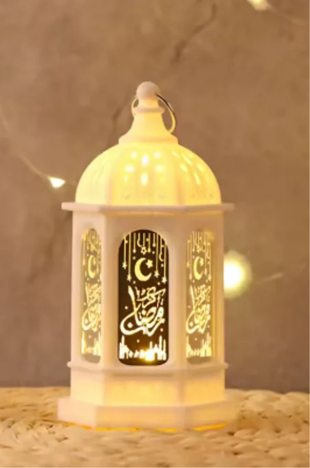 فانوس رمضان أبيض