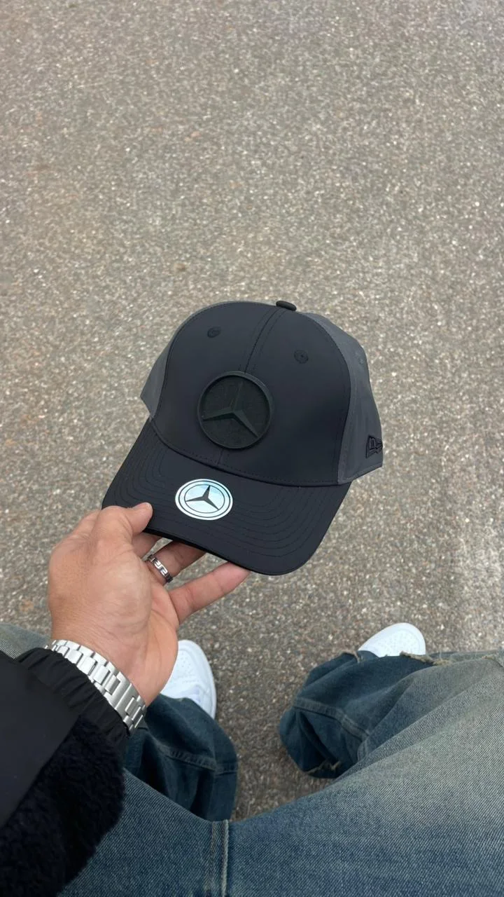 CAP MERCEDES AMG FULL BLACK