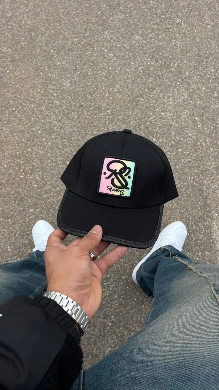 CAP REDFILLS BLACK